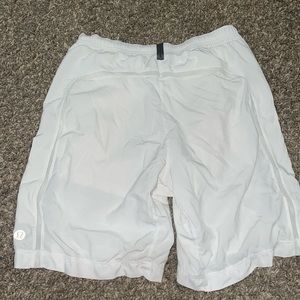 Lululemon Shorts White